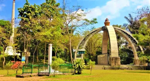 kebun raya gunung tidar